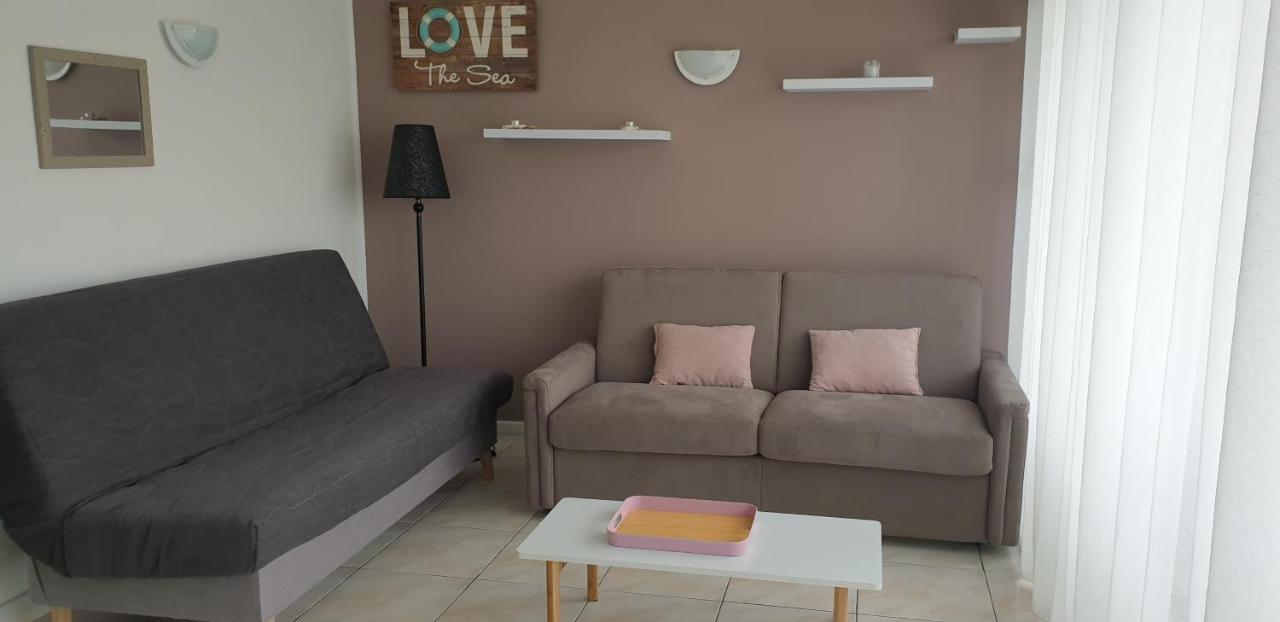 Appartement Studio proche école de voile et plage à Saint-Georges-de-Didonne Extérieur photo